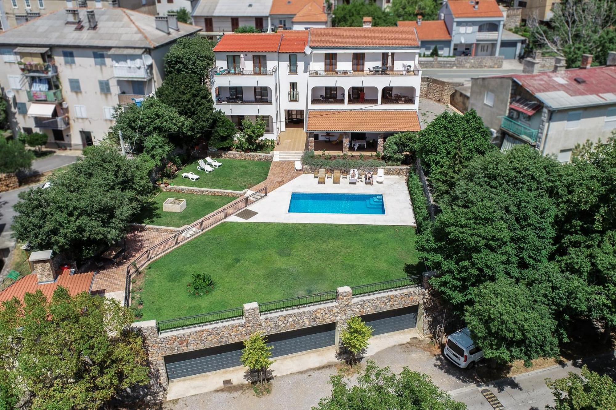 Guesthouse Ruza - Apartments Senj  Exterior foto
